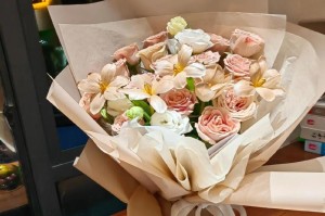 姐妹送什么花合适？如何选择最好的姐妹花礼物？