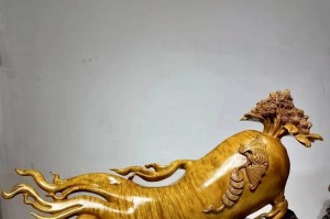 金丝楠木的品种特点与应用（探究金丝楠木的外貌、纹理、质地、工艺及用途）