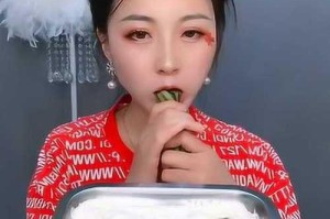 韭黄的营养与健康功效（探究韭黄的生食功效及作用）