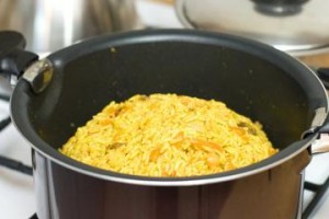 胡萝卜可以带皮吃吗？（揭开胡萝卜皮的神秘面纱，体验不一样的味道）