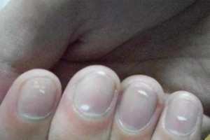 消除金钱上的困扰，实现财务自由！（金钱管理技巧，让你的钱财无忧无虑）